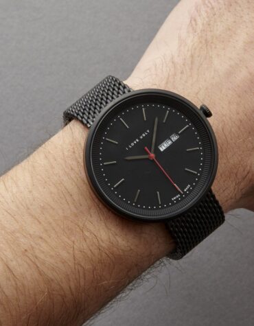 Archibald Black Mesh