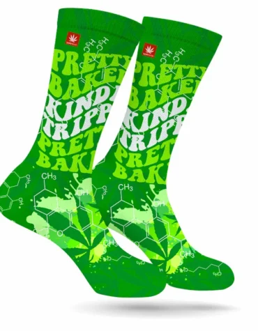 PRETTY-BAKED-GREEN-SOCKS_900x